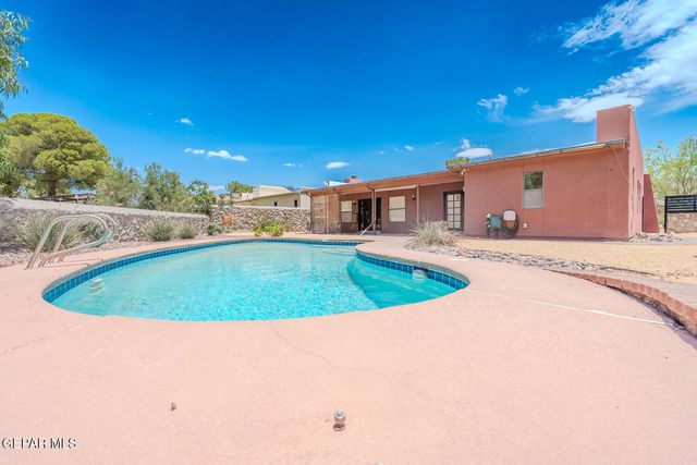 6815 VILLA HERMOSA Drive 1, El Paso, TX 79912