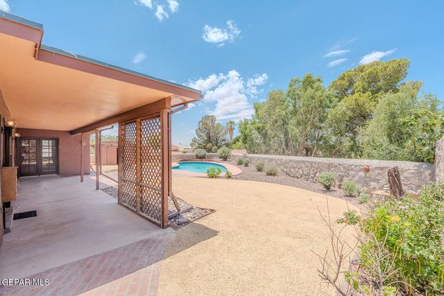 6815 VILLA HERMOSA Drive 1, El Paso, TX 79912