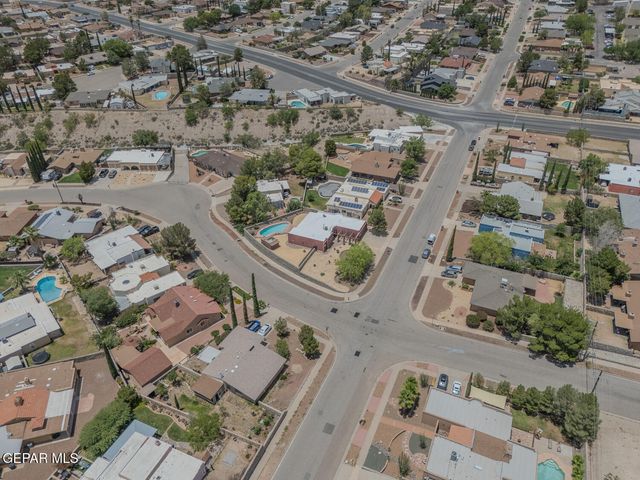 6815 VILLA HERMOSA Drive 1, El Paso, TX 79912