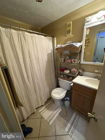 125 E VALLEY POINT LANE, Claysburg, PA 16625