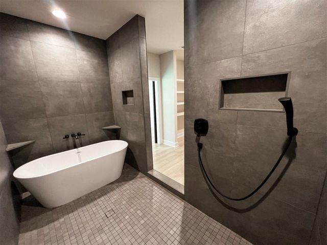 9700 Scott Dairy Loop S Road, Mobile, AL 36695