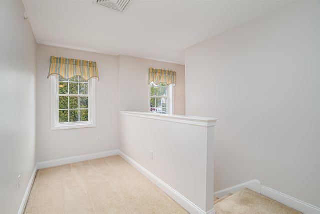 7 Augustus Circle, Merrimack, NH 03054