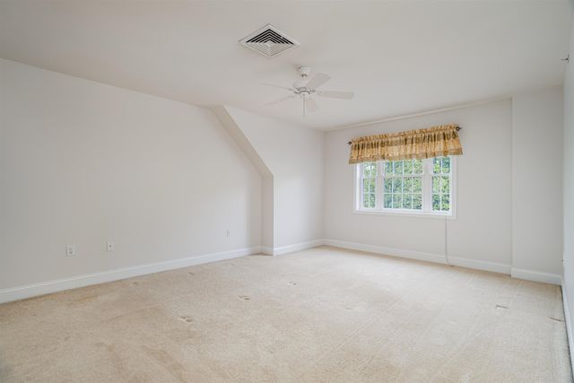 7 Augustus Circle, Merrimack, NH 03054