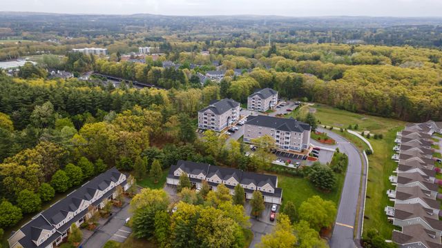 7 Augustus Circle, Merrimack, NH 03054
