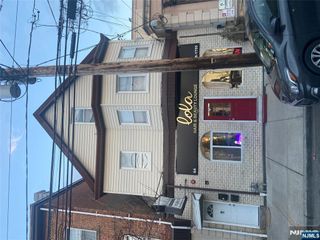 64 Palisade 1, Garfield, NJ 07026