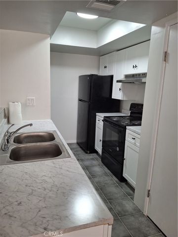3408 20th Street, Highland, CA 92346