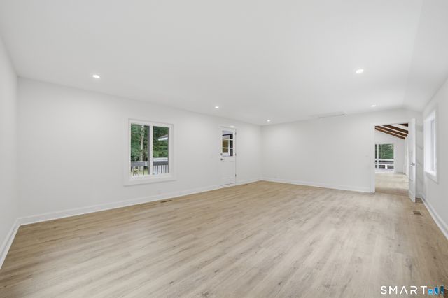 21 Deepwood Road, Weston, CT 06883