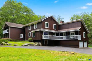 21 Deepwood Road, Weston, CT 06883