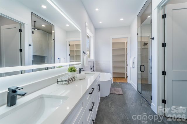 25 George Allen Ridge, Arden, NC 28704