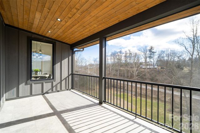 25 George Allen Ridge, Arden, NC 28704