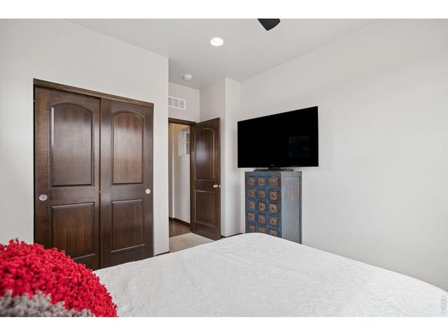 400 Baja Dr, Windsor, CO 80550