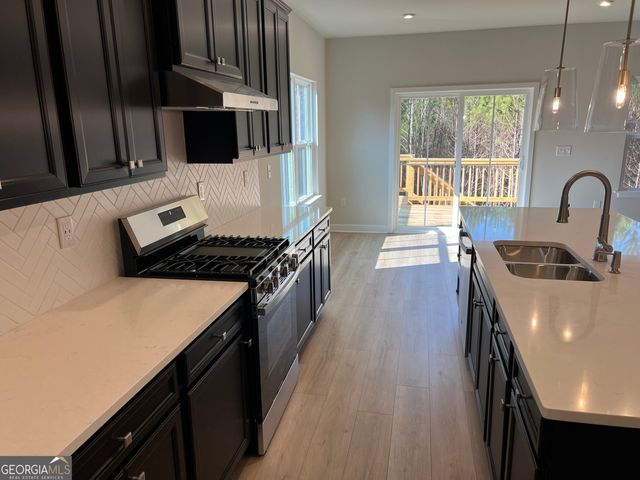 195 Arborvale Drive, Fayetteville, GA 30214