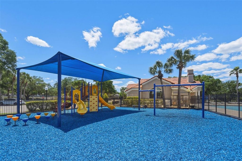 Image 47 of property listing at 7201 MOSS LEAF LANE, Orlando, FL 32819