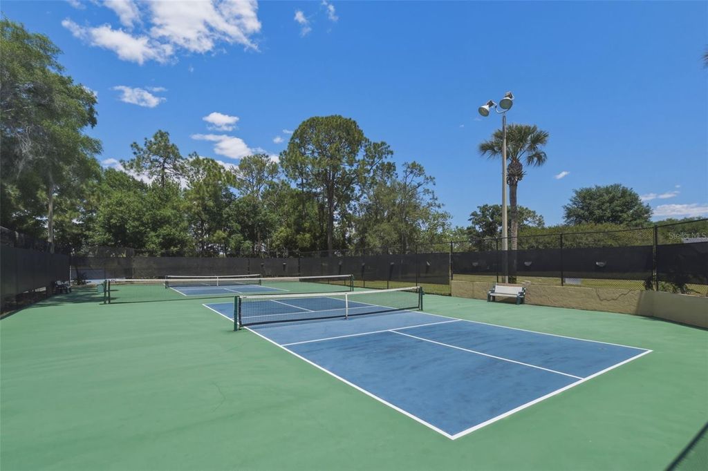 Image 50 of property listing at 7201 MOSS LEAF LANE, Orlando, FL 32819