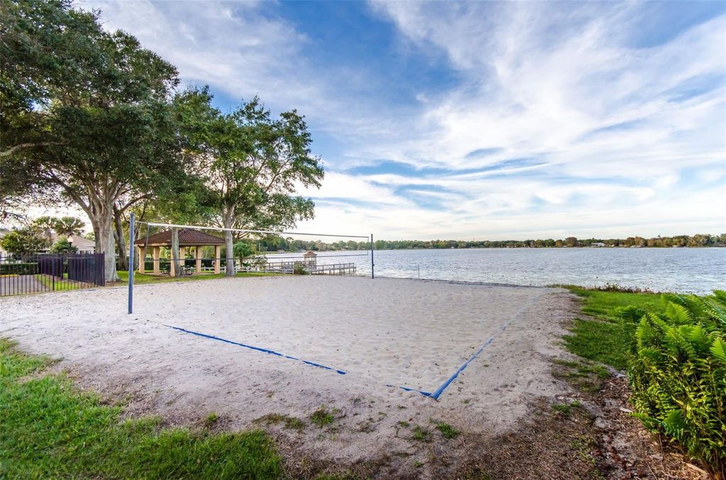 Image 51 of property listing at 7201 MOSS LEAF LANE, Orlando, FL 32819