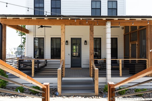 67 Lower Green Way B, Carlton Landing, OK 74432