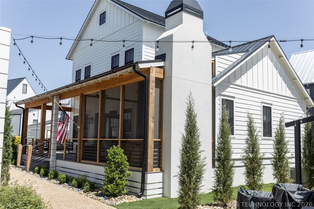 67 Lower Green Way B, Carlton Landing, OK 74432