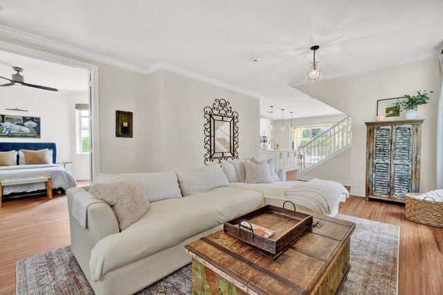 110 Sweet Bay Circle, Jupiter, FL 33458