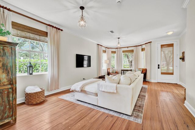 110 Sweet Bay Circle, Jupiter, FL 33458