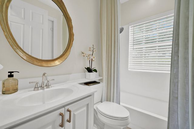 110 Sweet Bay Circle, Jupiter, FL 33458