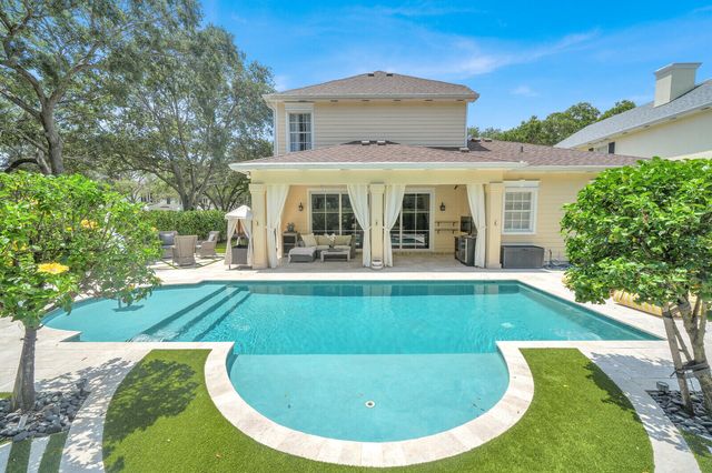 110 Sweet Bay Circle, Jupiter, FL 33458