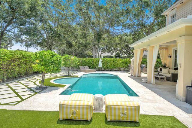 110 Sweet Bay Circle, Jupiter, FL 33458