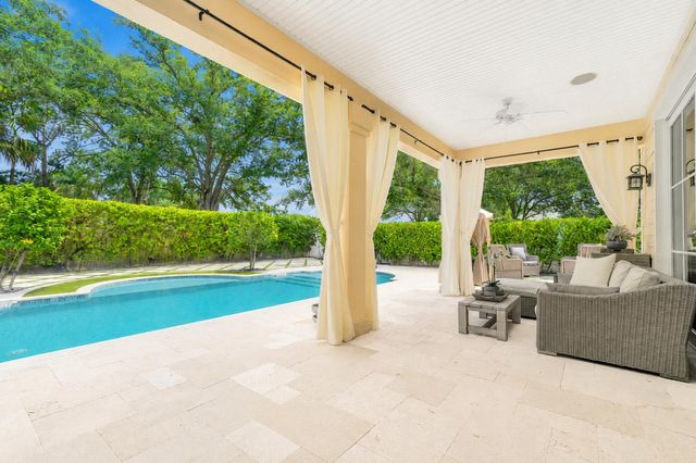 110 Sweet Bay Circle, Jupiter, FL 33458