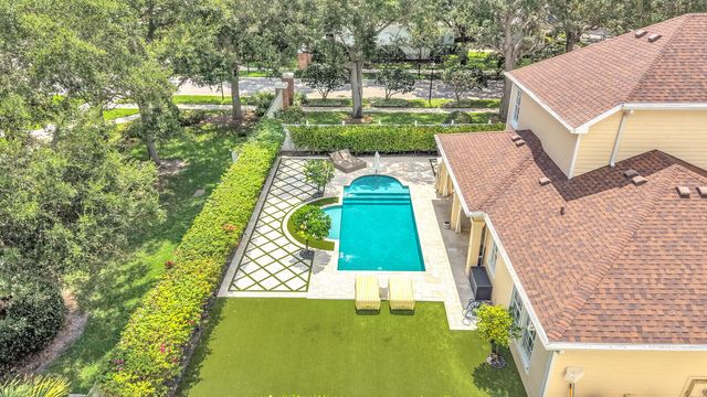 110 Sweet Bay Circle, Jupiter, FL 33458