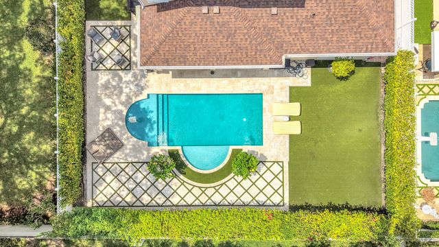 110 Sweet Bay Circle, Jupiter, FL 33458