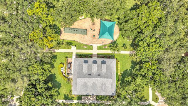 110 Sweet Bay Circle, Jupiter, FL 33458