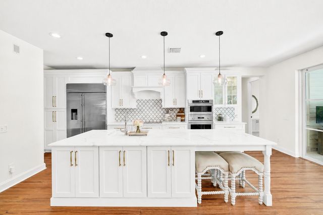 110 Sweet Bay Circle, Jupiter, FL 33458