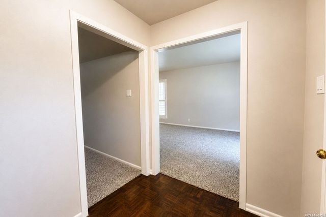 342 E TERRA ALTA DR, San Antonio, TX 78209