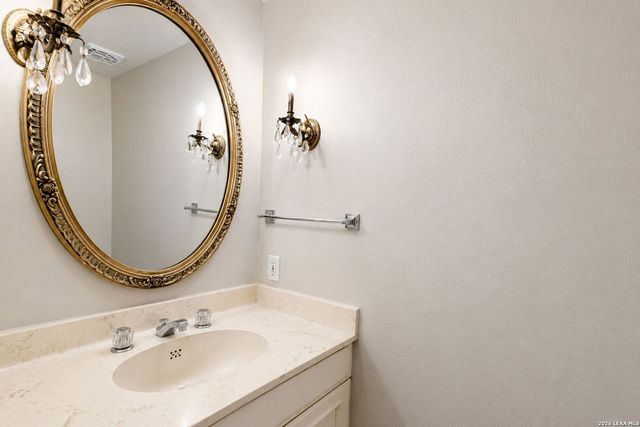 342 E TERRA ALTA DR, San Antonio, TX 78209
