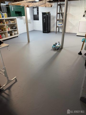 6 Capp Street, Carteret, NJ 07008