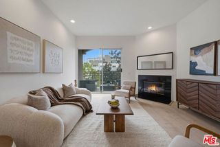 1820 S Beverly Glen Boulevard 208, Los Angeles, CA 90025