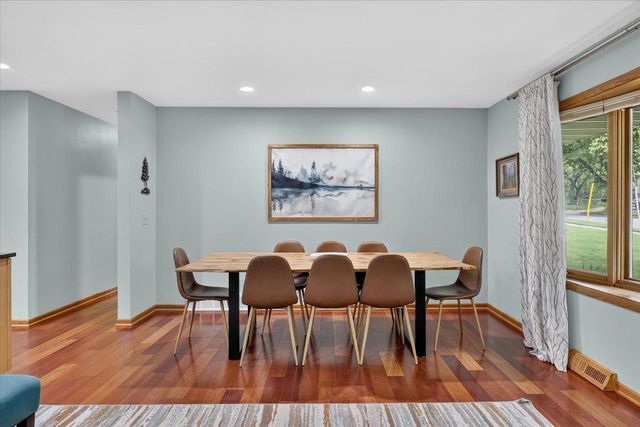 6510 Piping Rock Road, Madison, WI 53711
