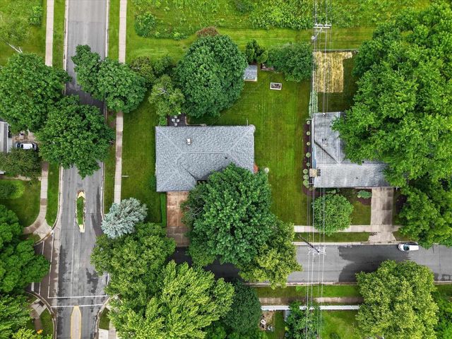 6510 Piping Rock Road, Madison, WI 53711