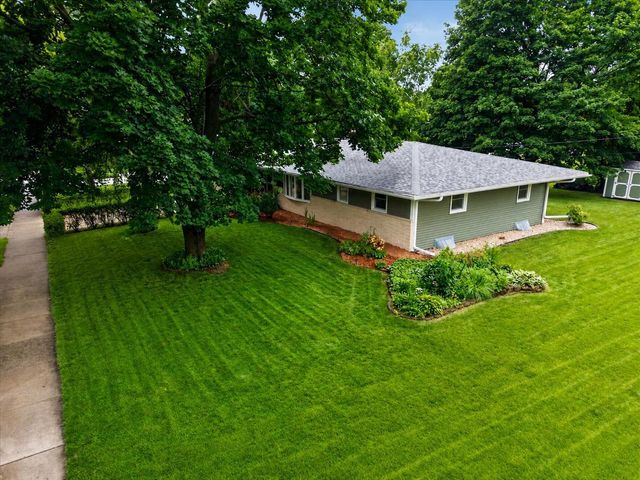 6510 Piping Rock Road, Madison, WI 53711