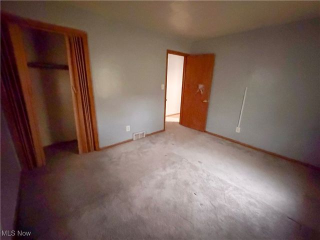 3380 Sunnybrooke Drive, Youngstown, OH 44511