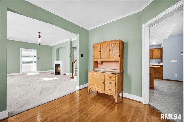 1102 NE GLEN OAK Avenue, Peoria, IL 61603