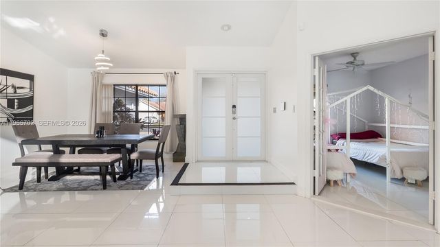 1510 NW 97th Ter, Coral Springs, FL 33071