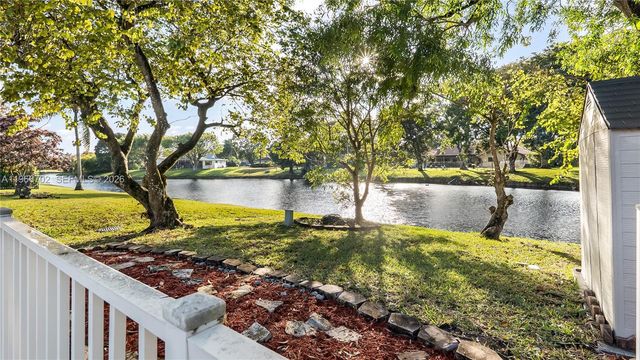 1510 NW 97th Ter, Coral Springs, FL 33071