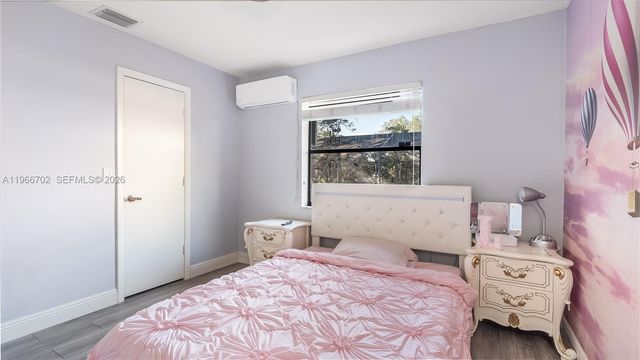 1510 NW 97th Ter, Coral Springs, FL 33071