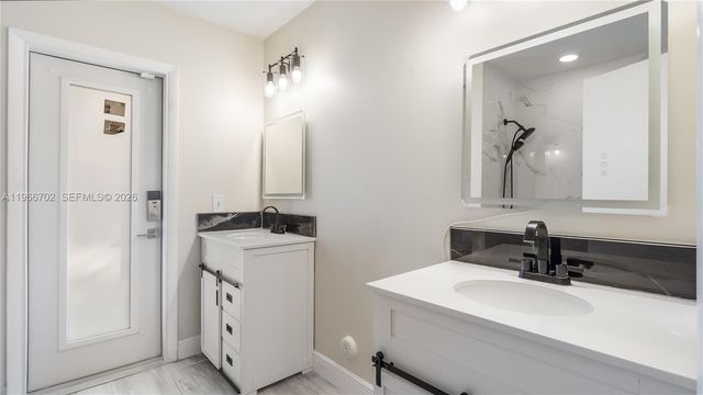 1510 NW 97th Ter, Coral Springs, FL 33071