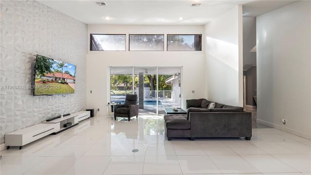 1510 NW 97th Ter, Coral Springs, FL 33071