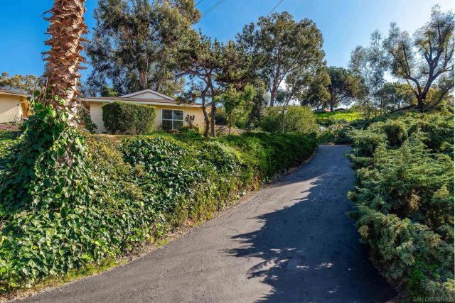 877 Brockton St, El Cajon, CA 92020