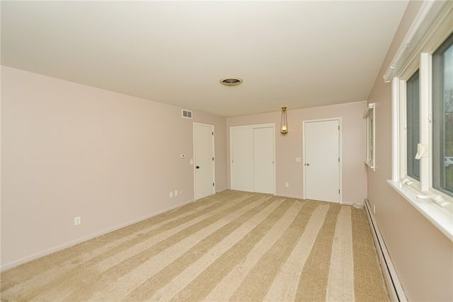 171 Harwood Circle, Penfield, NY 14625