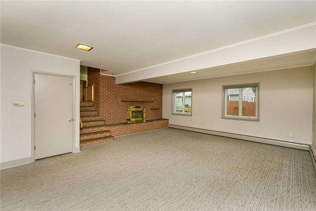 171 Harwood Circle, Penfield, NY 14625