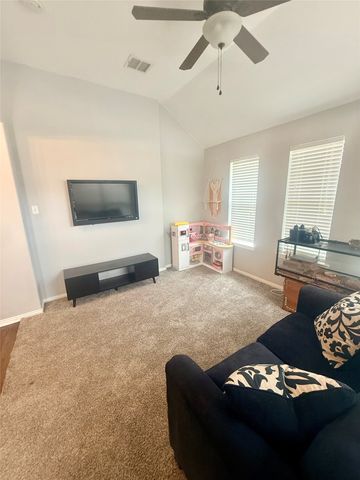 1022 Spinnaker Drive, Forney, TX 75126