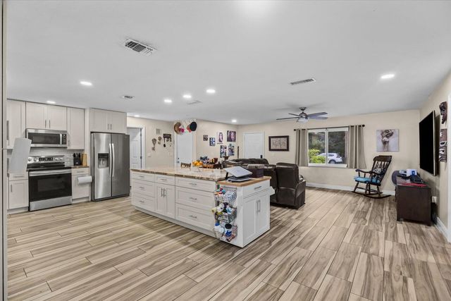 5112 Myrtle Drive, Fort Pierce, FL 34982